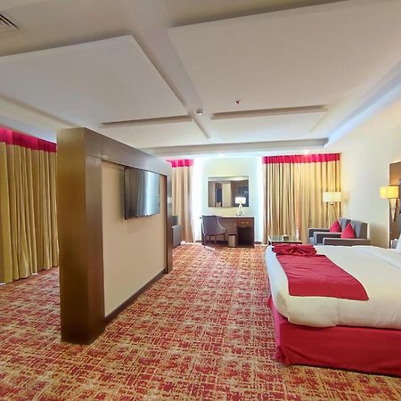 Ramada By Wyndham Murree Lower Topa Resort Ngoại thất bức ảnh