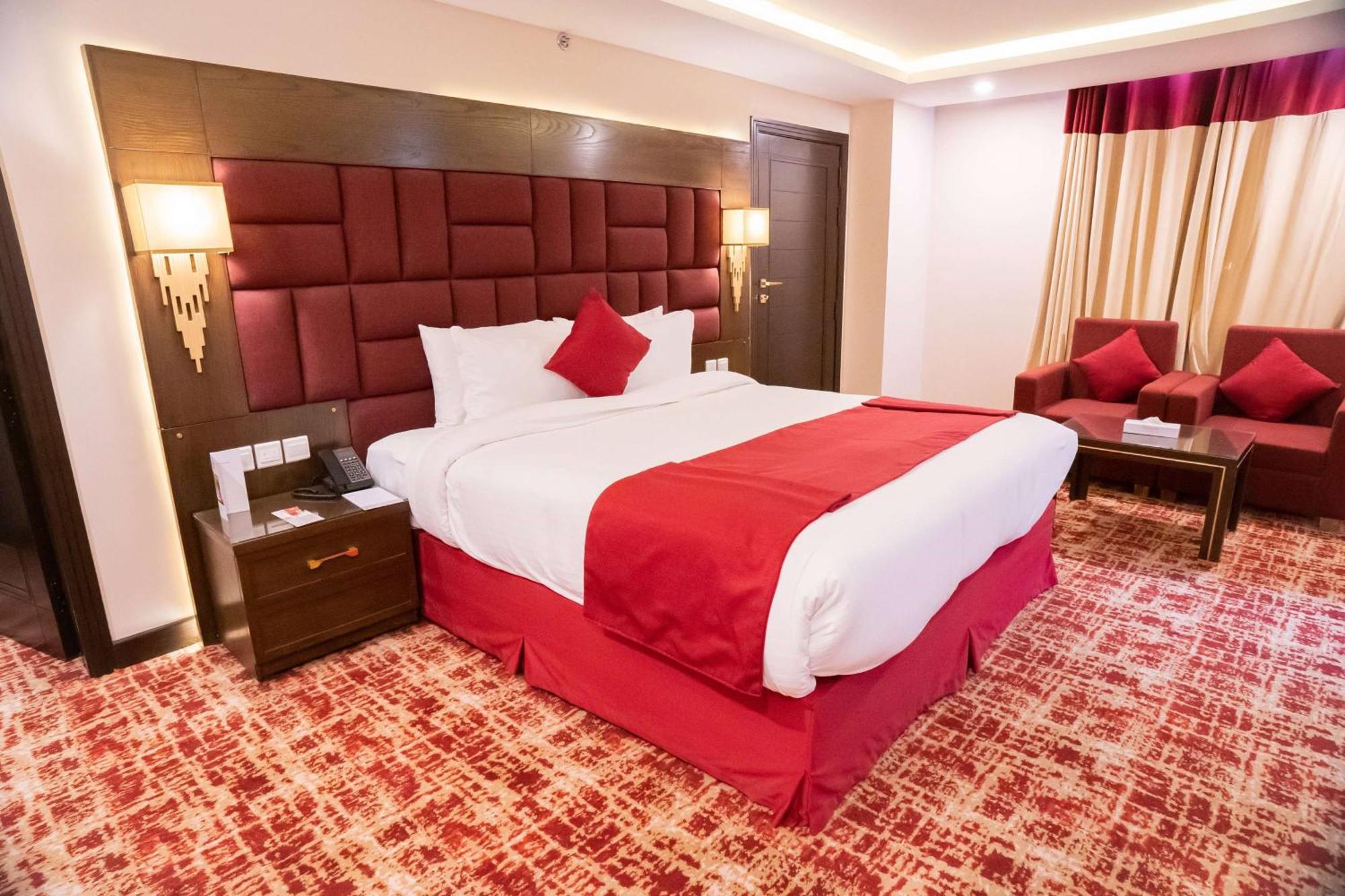 Ramada By Wyndham Murree Lower Topa Resort Ngoại thất bức ảnh
